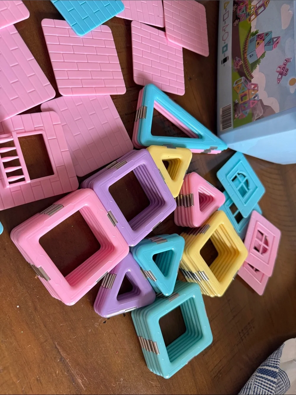 Kids Magnetic Building Set — Blue & Pink Panels